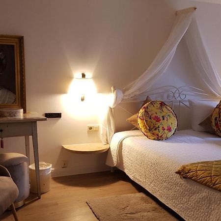 Das Kleine Hotel Iphofen, Fruehstueckszauber, No Waste, Nachhaltig, Nahe Aller Weingueter, Knauf Gips Kg Und Connekt, Kleines Secret Mit Garten & Terrassen, Tv Mirrorring, 55" Tv, Fine Dining, Hunde Willkommen Exterior foto
