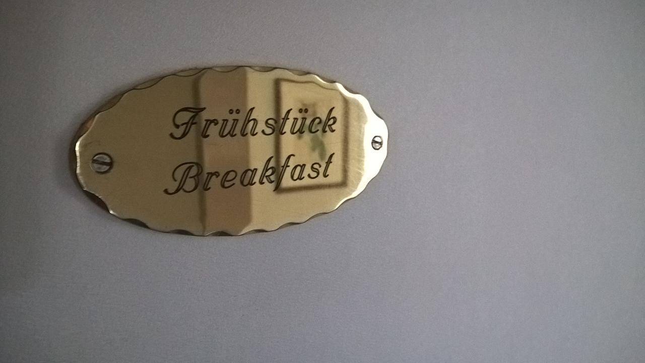 Das Kleine Hotel Iphofen, Fruehstueckszauber, No Waste, Nachhaltig, Nahe Aller Weingueter, Knauf Gips Kg Und Connekt, Kleines Secret Mit Garten & Terrassen, Tv Mirrorring, 55" Tv, Fine Dining, Hunde Willkommen Exterior foto